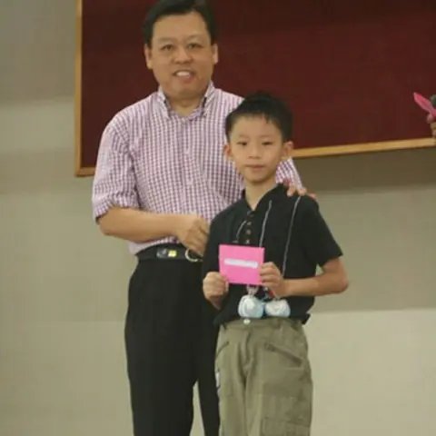 2009-mid-autumn-festival-scholarship-award-1 6