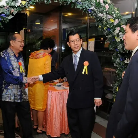 2009-stoba-annual-dinner-1 12