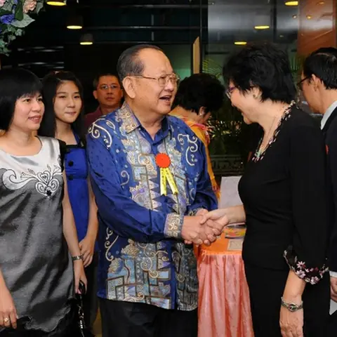2009-stoba-annual-dinner-1 13