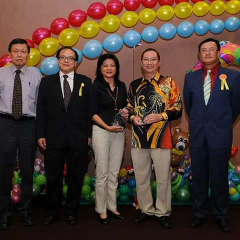 2009-stoba-annual-dinner-1 74