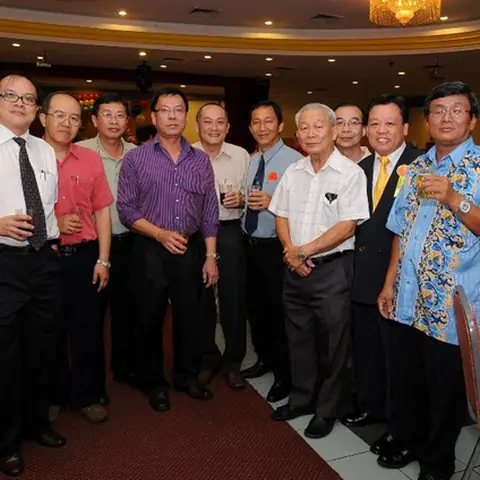 2009-stoba-annual-dinner-1 109