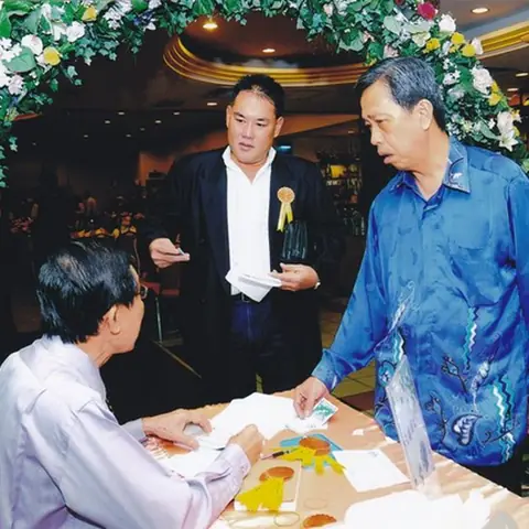 2009-stoba-annual-dinner-1 146