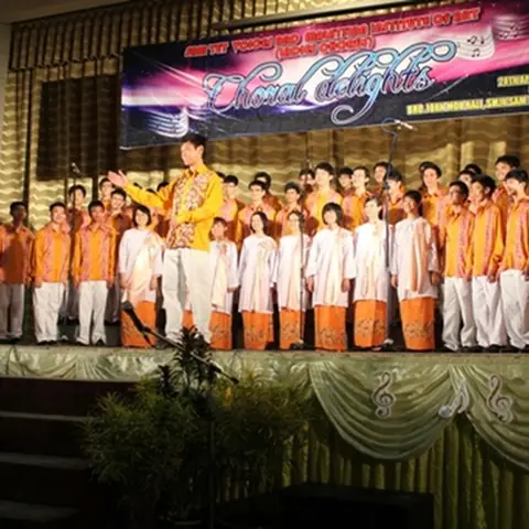 2010-st-choir-1 3