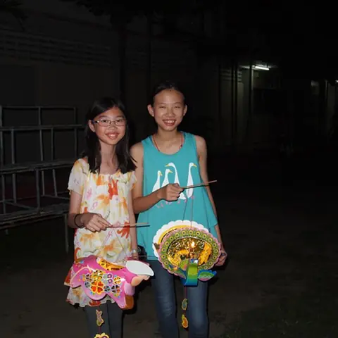 2012-mid-autumn-1 147