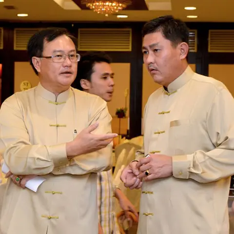 2012-stoba-annual-dinner-1 27