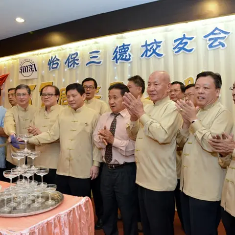2012-stoba-annual-dinner-1 110
